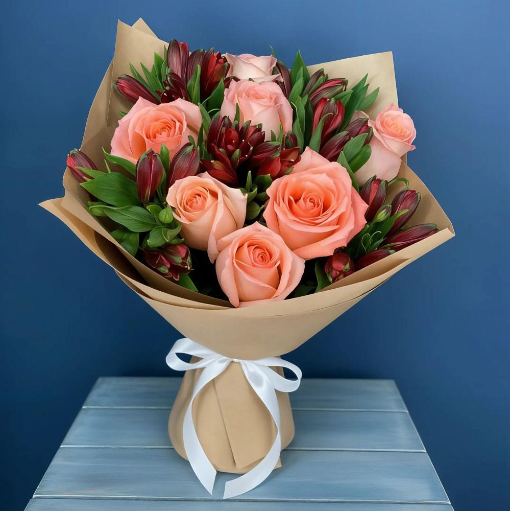 Букет цветов из: Розы и Альстромерии в Талой