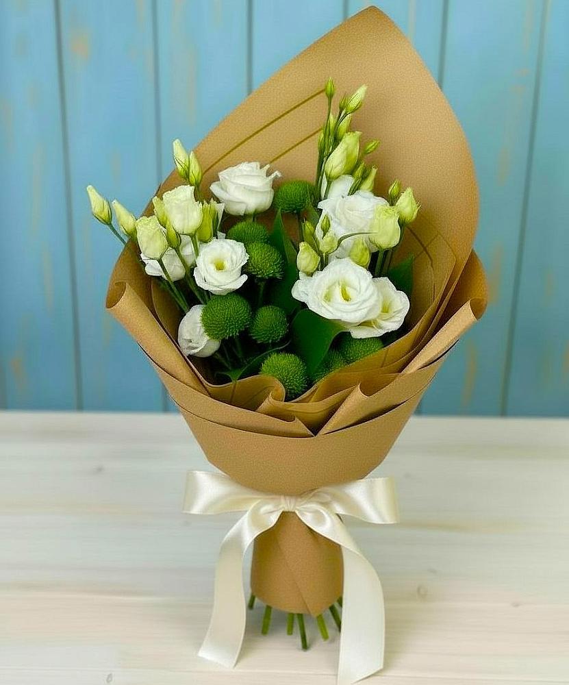 Букет цветов из: Хризантемы и Лизиантусы в Талой