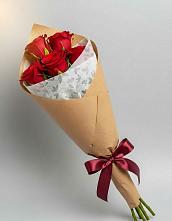 Букет цветов из:  Розы в Талой