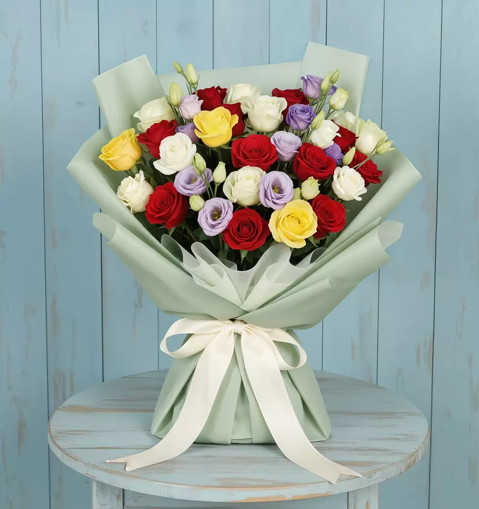 Букет цветов из: Розы в Талой