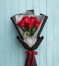 Букет цветов из:  Розы в Талой